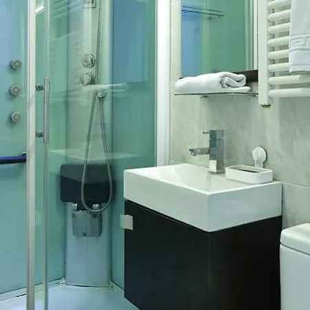 Brustar Centric Otel