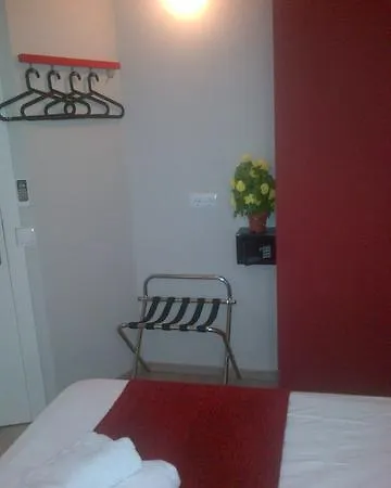 Brustar Centric ホテル